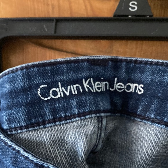 Calvin Klein blue jeans - Picture 2 of 4